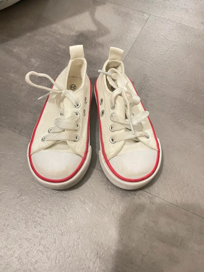 Chaussures garçon taille 21