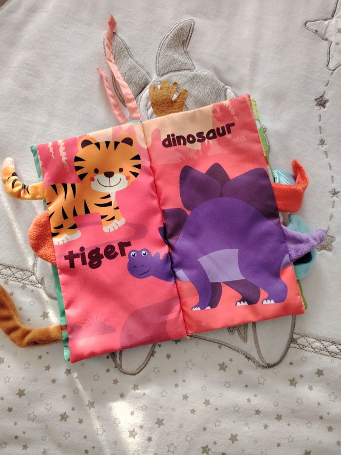 Livre animaux - photo numéro 3