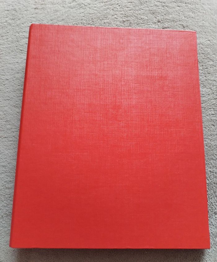 Classeur rouge