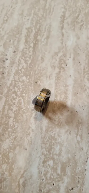 Bague acier argentée et dorée motifs gravés – Taille 19 - Neuf