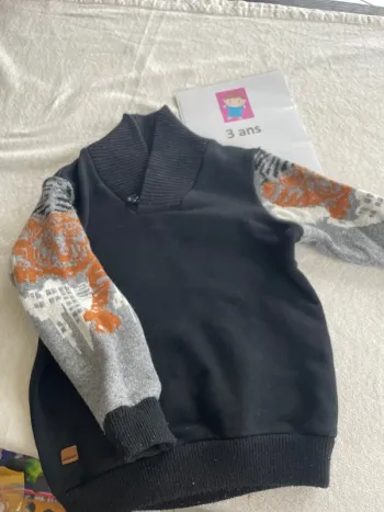 Pull catimini trois ans