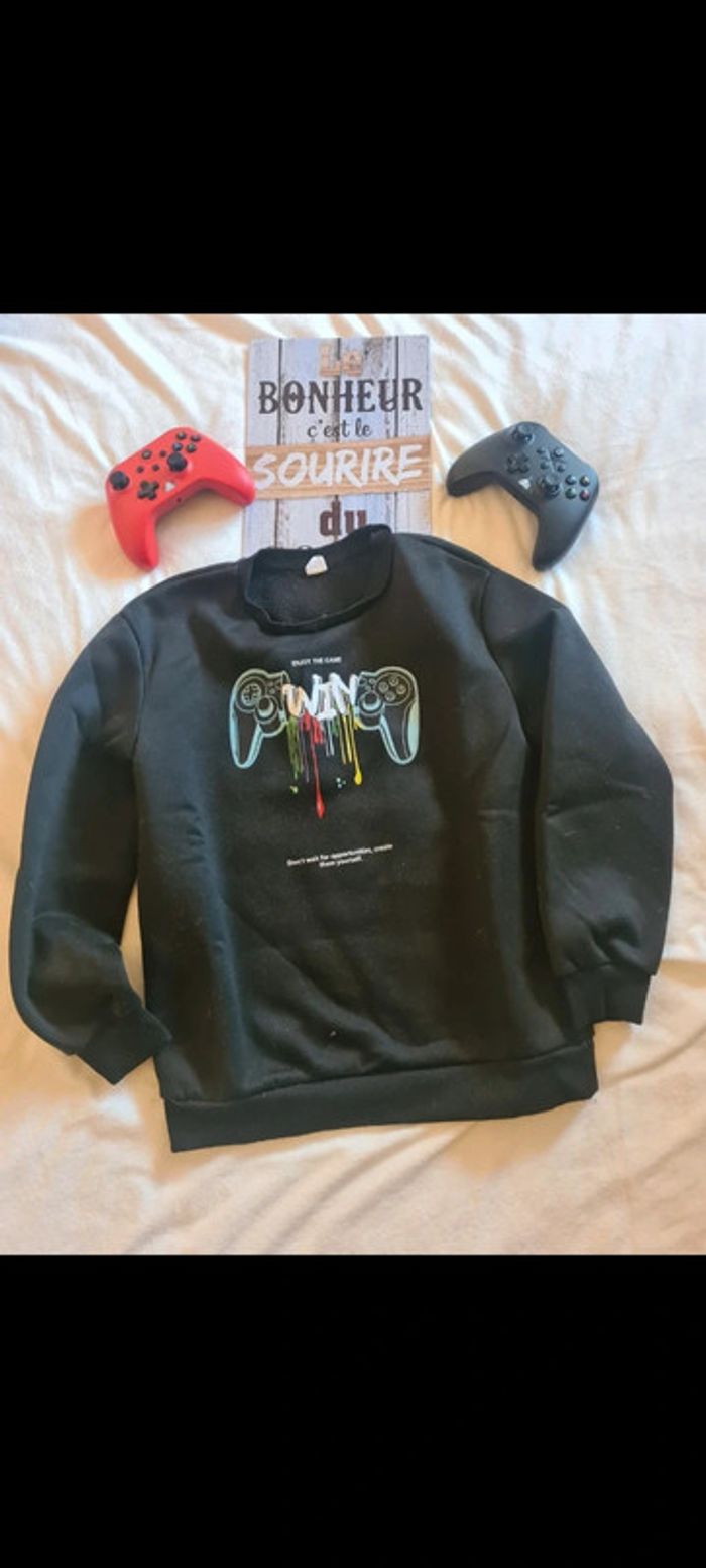 Pull 11/12 ans