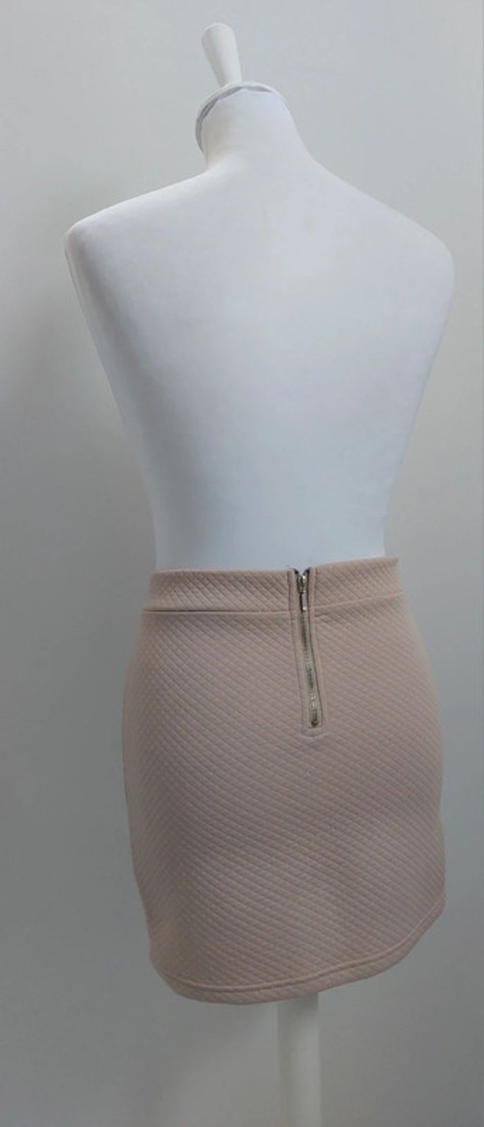 Mini jupe beige neuve sans étiquette taille élastique 36 - photo numéro 3