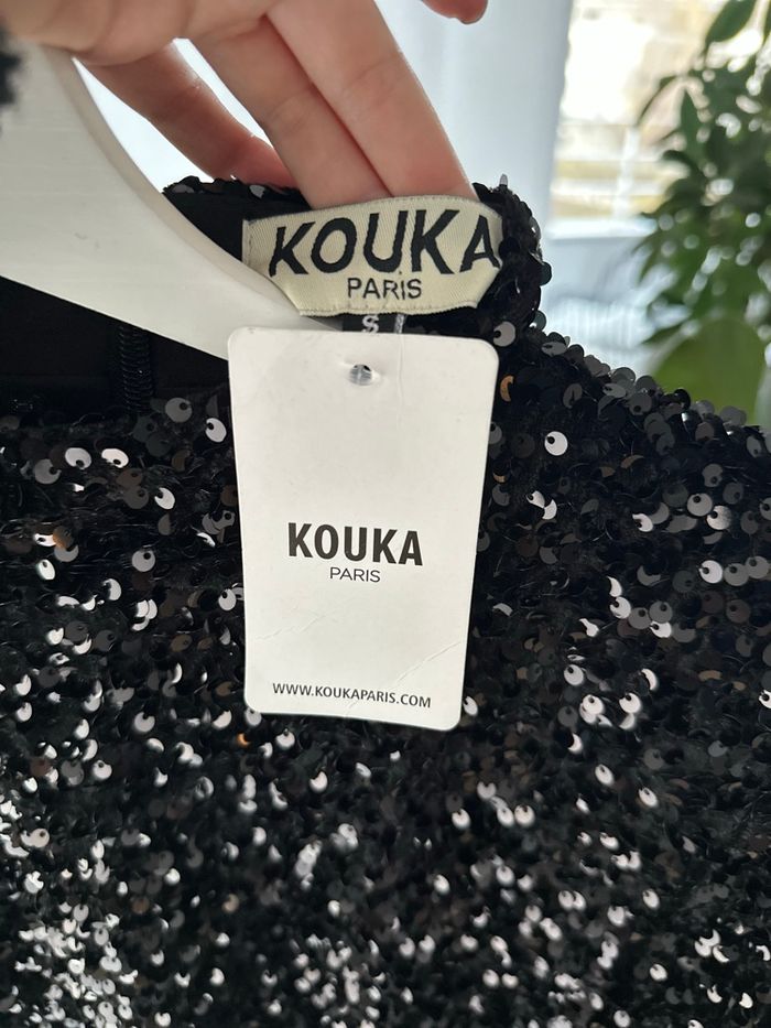 Robe courte sequins noirs pour les fêtes - photo numéro 5