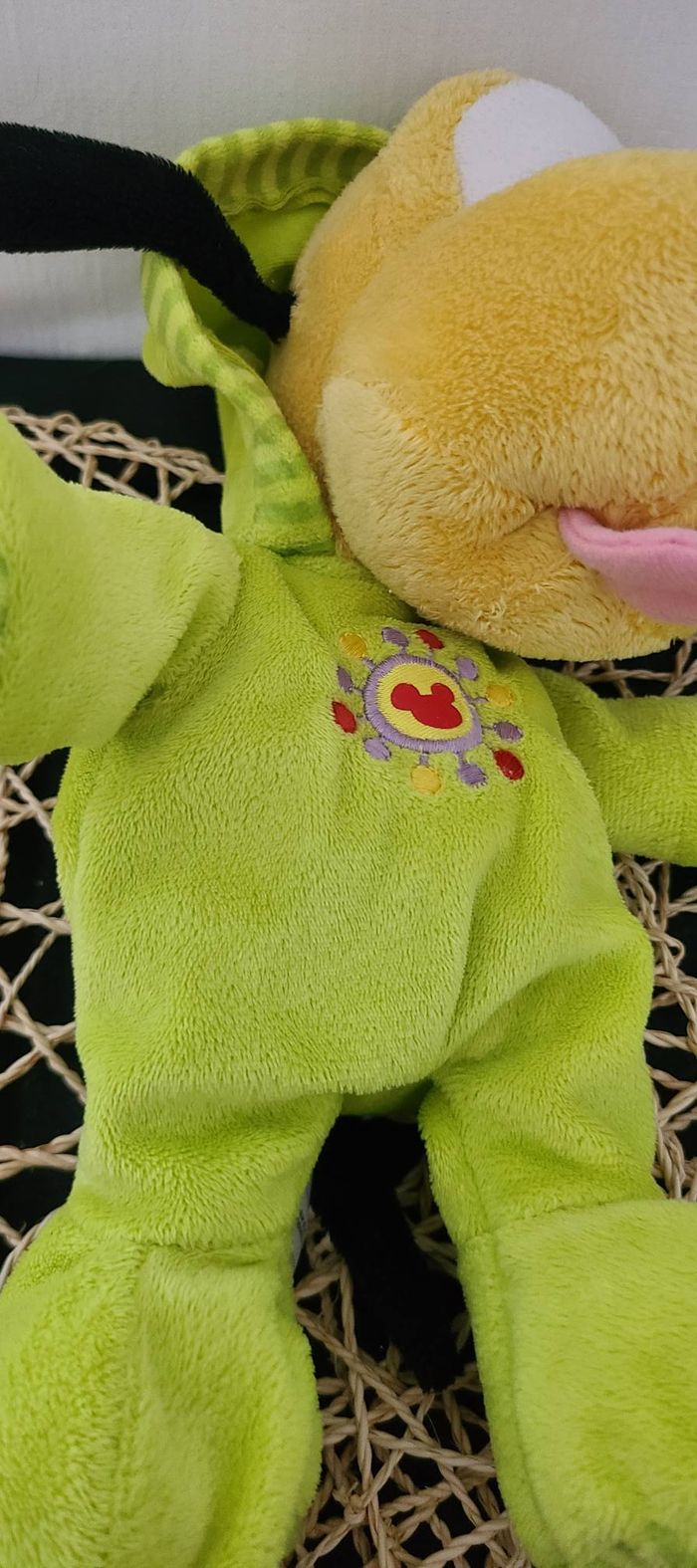 Doudou chien Pluto pyjama vert DISNEY - photo numéro 3