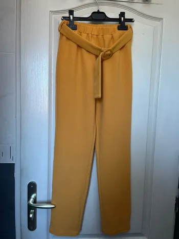 Pantalon SHEIN taille 11-12 ans
