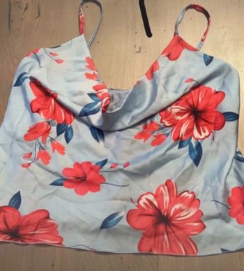 Top court dos nus taille L