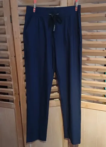 Pantalon confort bleu marine femme taille 38/40