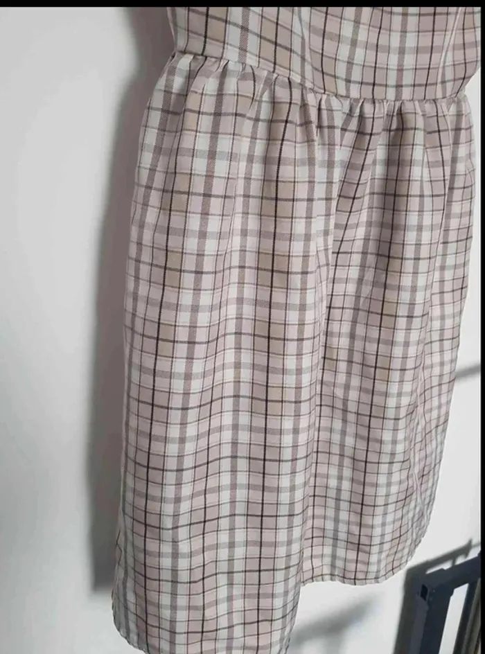 Robe  shein  a bretelle  taille 38 - photo numéro 3