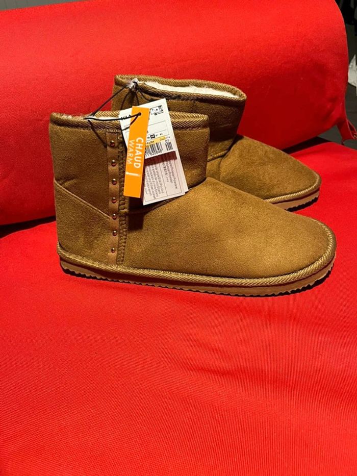 Chaussons pantoufles bottines boots femme 40 marron fourrées neuf