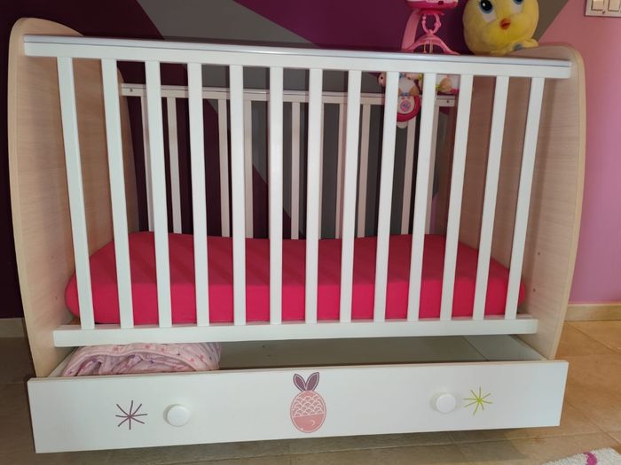 Vends lit et commodes  bébé filles ou garcon - photo numéro 8