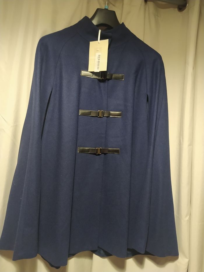 Manteau cape en laine taille S neuf 3Suisses