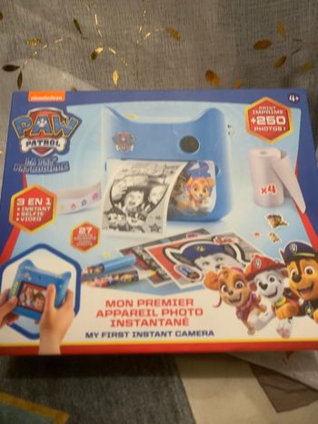 Appareil photo instantané pat patrouille