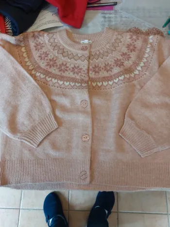 Gilet neuf Vertbaudet 12A