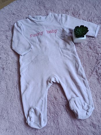 Pyjama épais - taille 9 mois