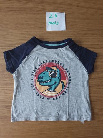 Tee-shirt manches courtes dinosaure