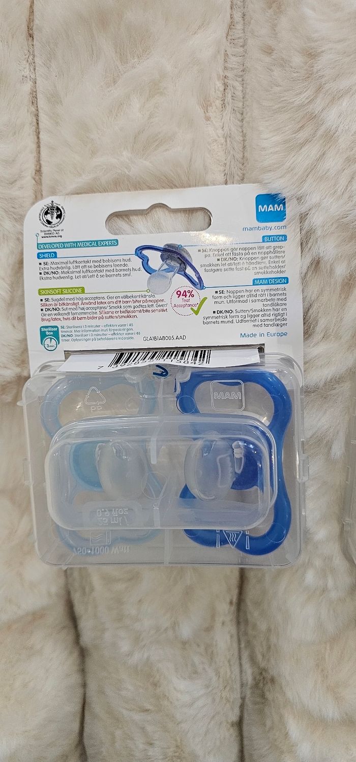 Lot de 4 sucettes 🍭 orthodontiques Mam Neuves - photo numéro 9