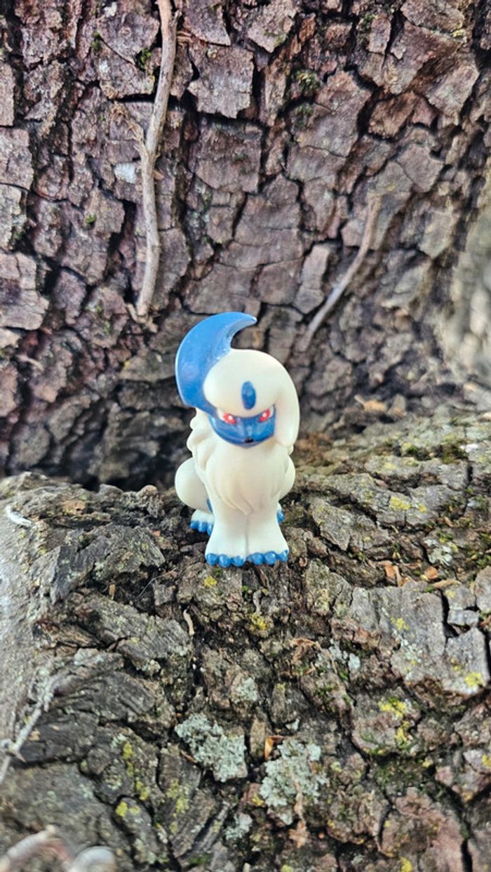 Super figurine Pokemon Nintendo finger puppet absol - photo numéro 2