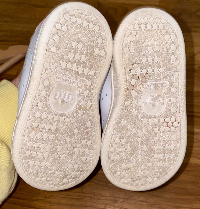 baskets Stan Smith  taille 20 - photo numéro 3