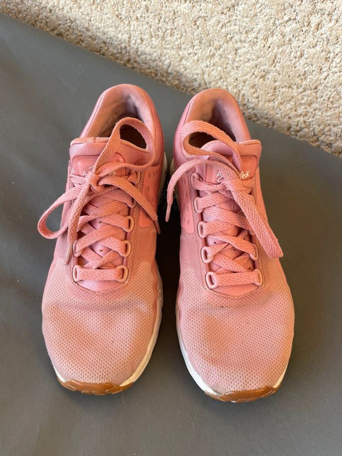 Basket nike zéro rose - photo numéro 4