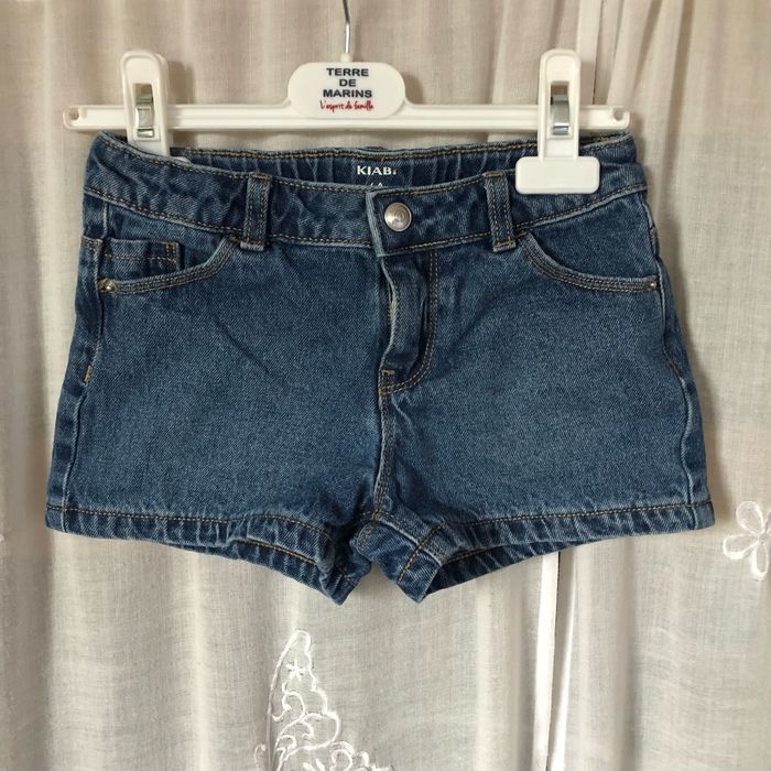 Short en jeans 6 ans Kiabi parfait état