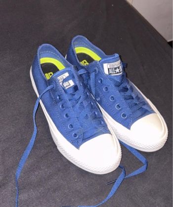 Converse  bleue 