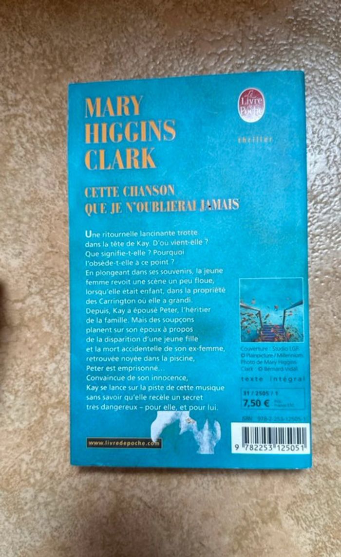 Livre - photo numéro 2