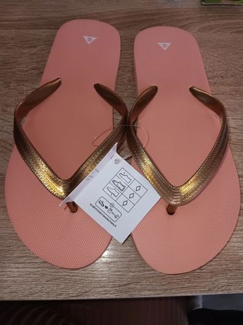 Tongs taille 36/37