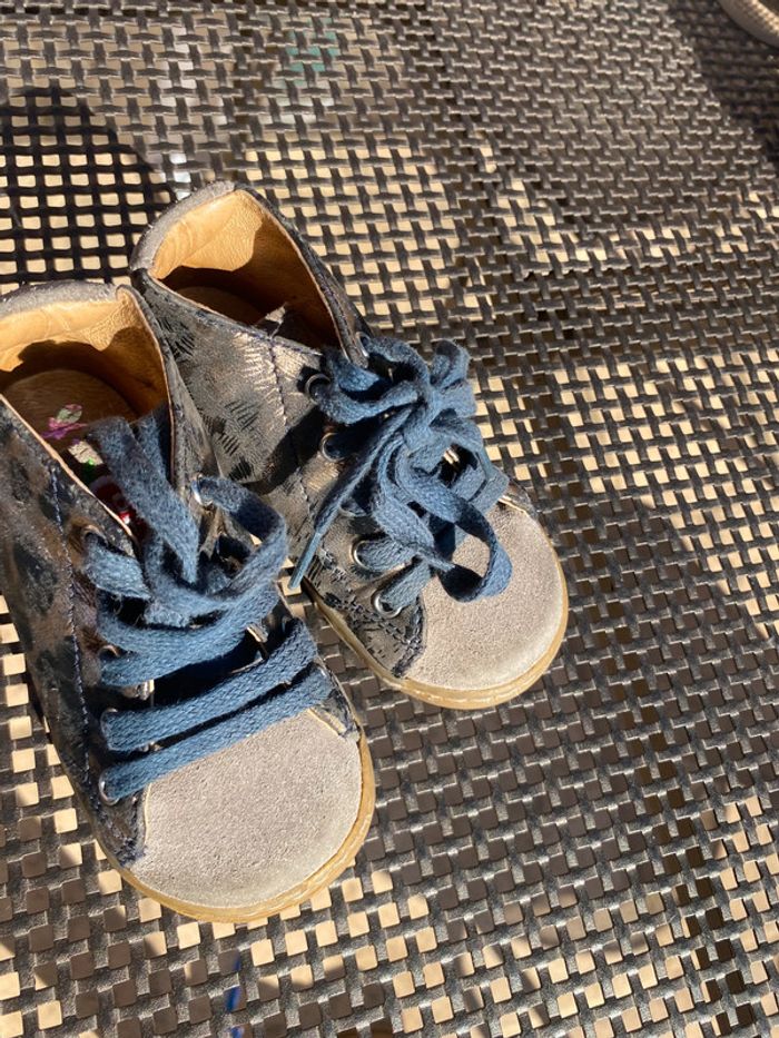 Belle, bottines Fille 22 cuir beige doré et bleu marine - photo numéro 2