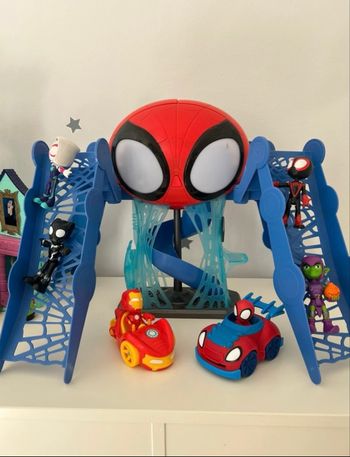 Lot quartier général QG Spidey et ses amis 