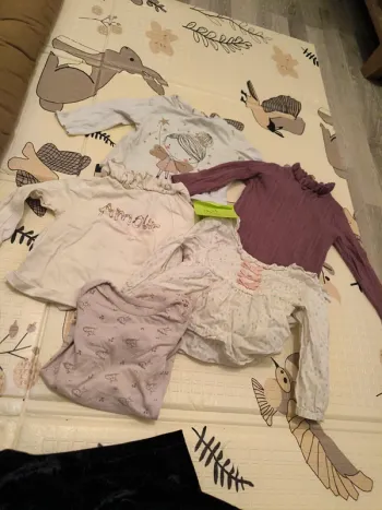 Lot vêtements vieux rose