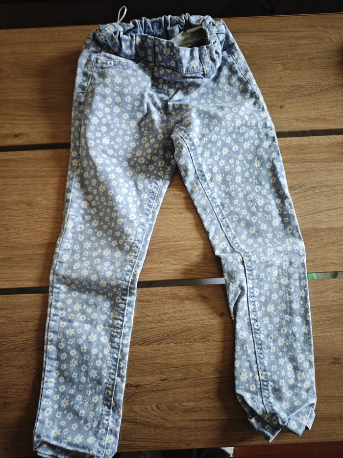 Lots vêtements fille 8 ans, neuf à bon état - photo numéro 6