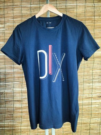 T-shirt bleu marine avec motif "DIX"