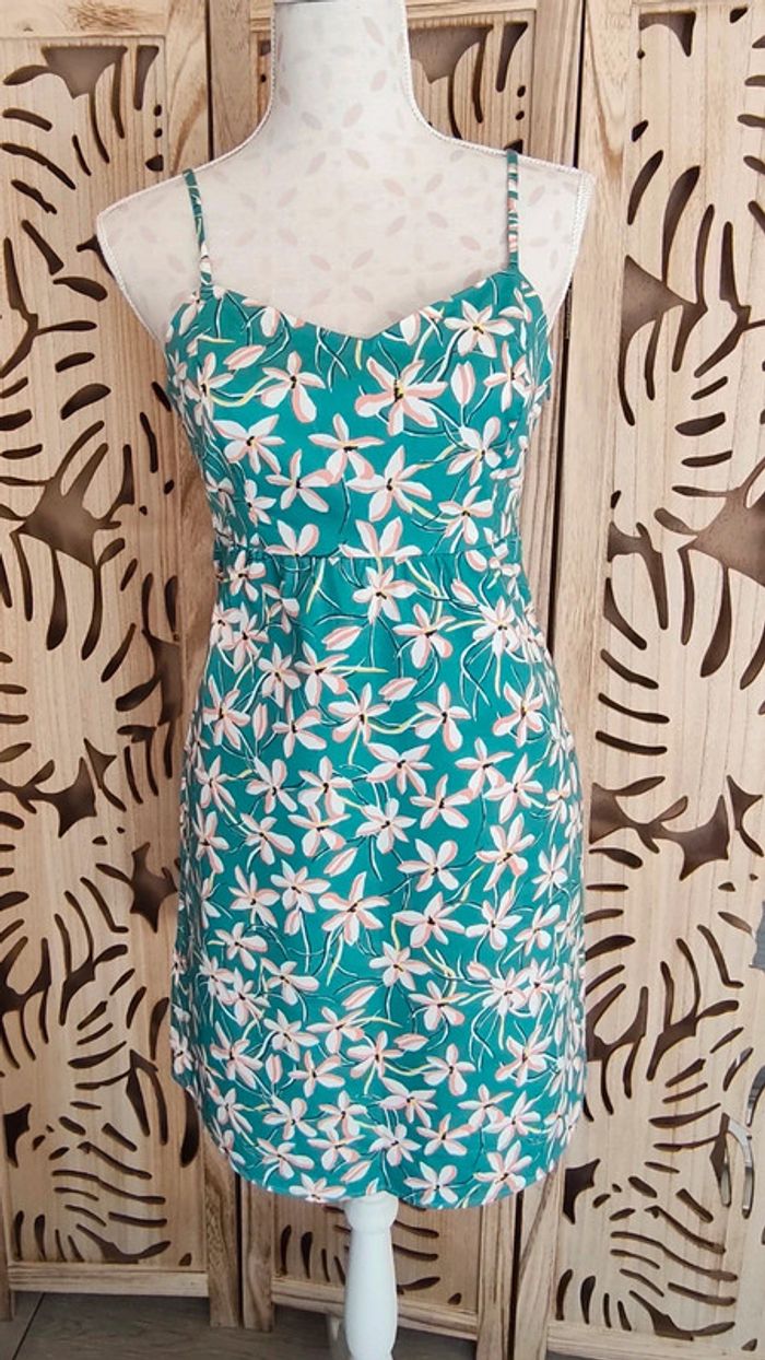 Robe fine bretelles imprimée fleurs Camaïeu