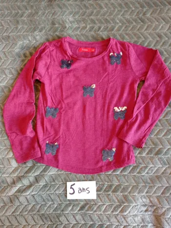 T-shirt sequins papillons en 5 ans