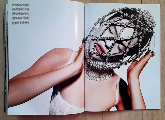 Vogue Italien n°756 agosto 2013 perfect pieces - photo numéro 9