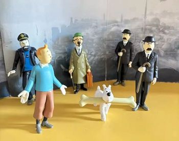 Lot de 6 Figurines Tintin . Neuf