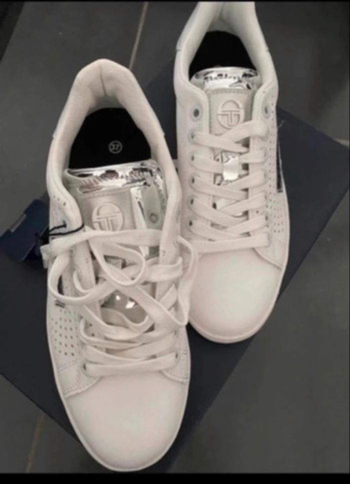 Basket Sergio tacchini neuve - photo numéro 2