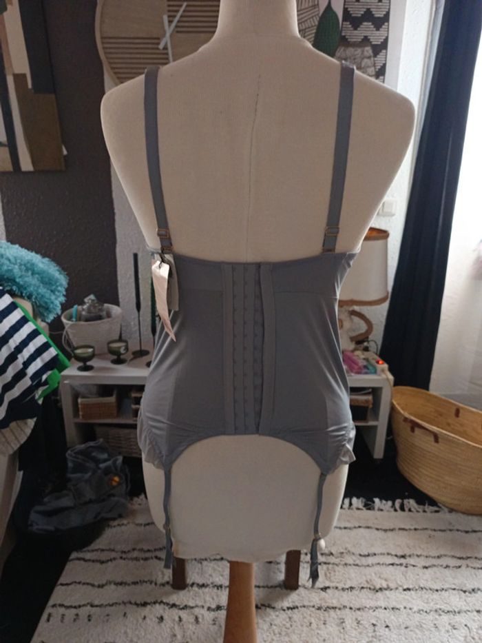 Corset push -up taille 105C neuf Promise - photo numéro 7