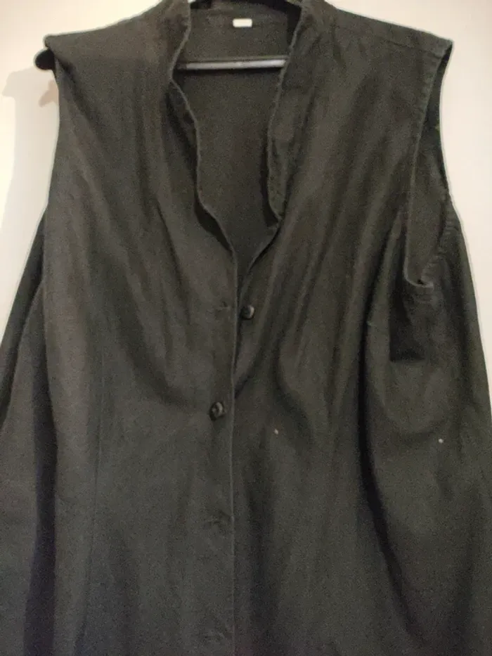 Chemise sans manche noir  taille 58Haut - photo numéro 4