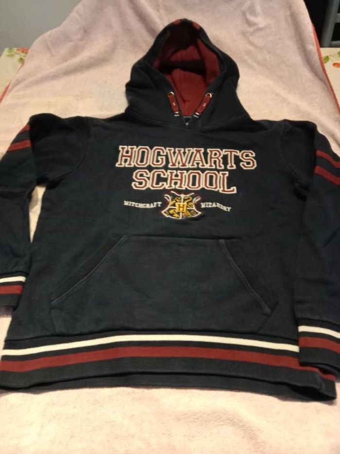Sweat. Harry Potter. 14 ans