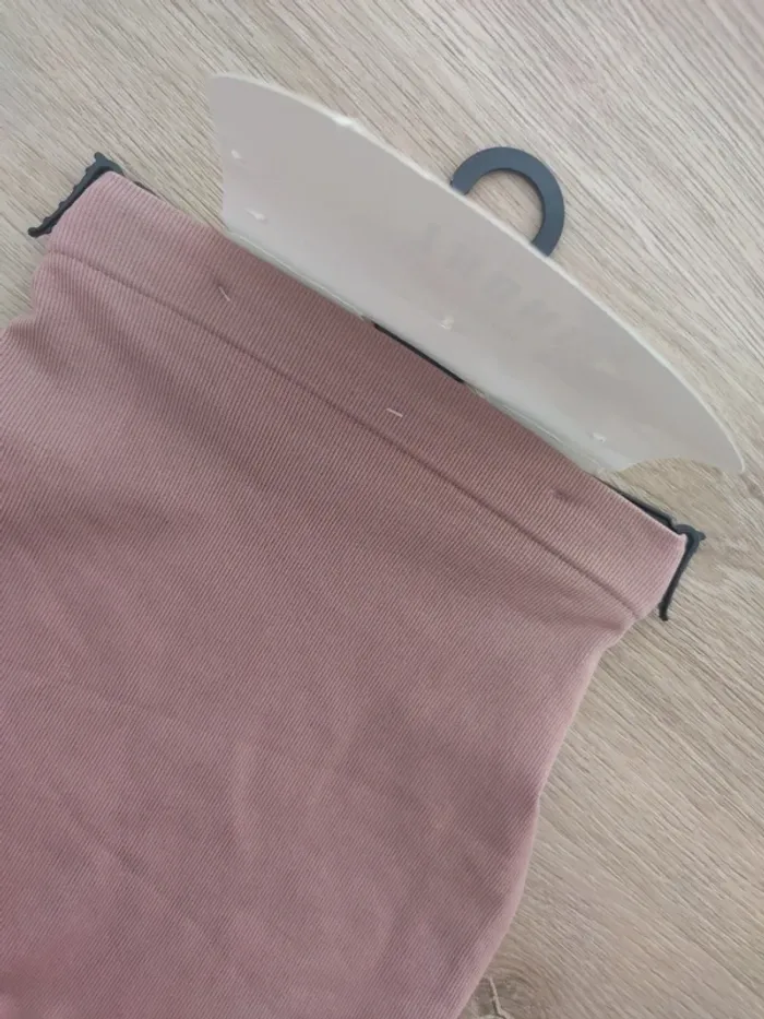 String ventre plat neuf - photo numéro 2