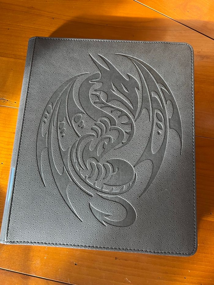 Classeur premium noir 360 Dragon Shield