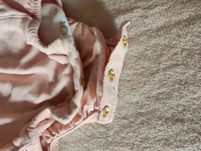 Ensemble 2 pièces avec barboteuse brodée pour bébé fille - photo numéro 4