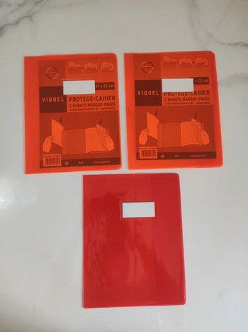 Lot de trois protèges cahiers
