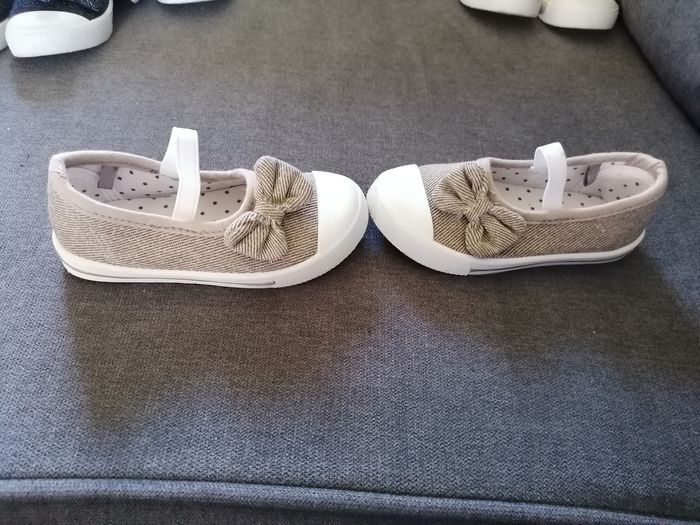 Lot 4 paires de chaussures / ballerine p 23 fille - photo numéro 8