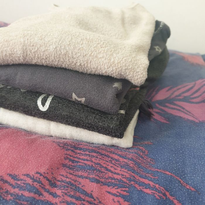 Lot pulls fille 10ans