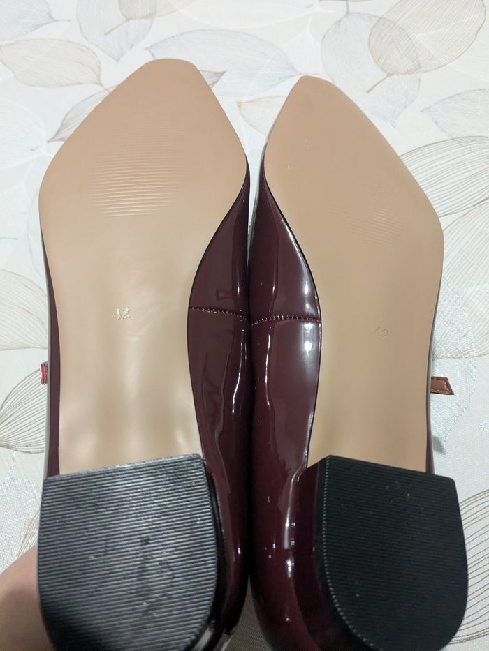 Magnifique paire d' escarpins Babies &Mary Jane Bordeaux, marque Anne Field. Taille 42 - photo numéro 9