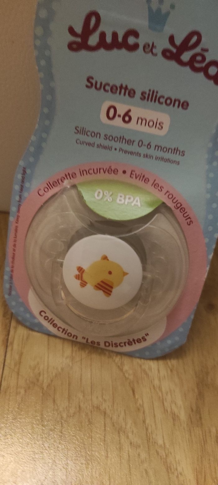 Tétine /sucette bébé mixte - photo numéro 3