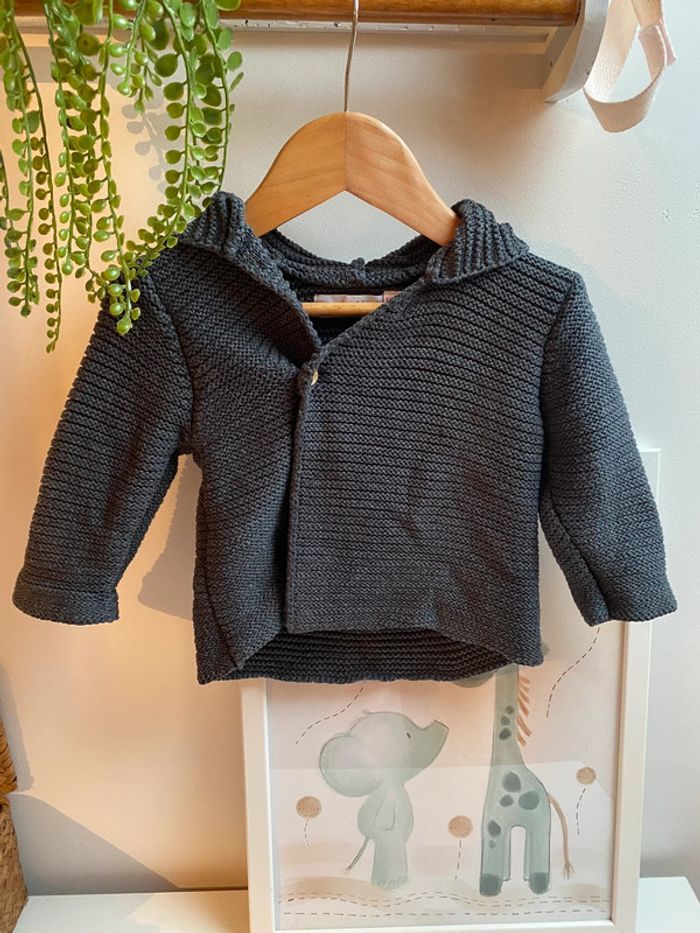 Gilet zara en maille 6-9 mois